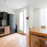 2 Bedroom Apartment Near Belvedere